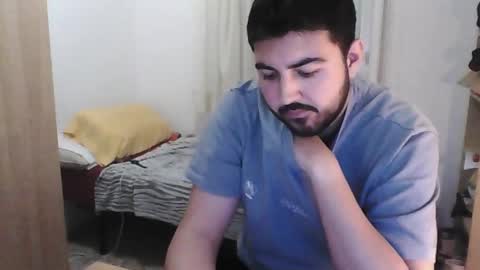 Snapshot of gsendra chatting on December 9, 7:07 pm gsendra online show from December 9, 7:07 pm