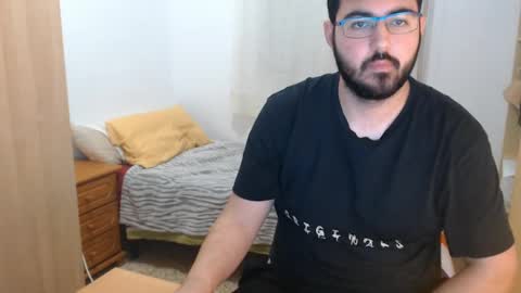 Snapshot of gsendra chatting on January 12, 11:28 am gsendra online show from January 12, 11:28 am