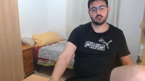 Snapshot of gsendra chatting on January 14, 10:02 pm gsendra online show from January 14, 10:02 pm