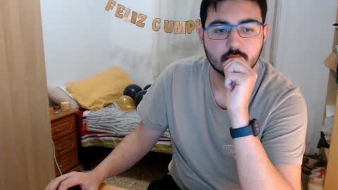 Snapshot of gsendra chatting on January 15, 10:13 pm gsendra online show from January 15, 10:13 pm