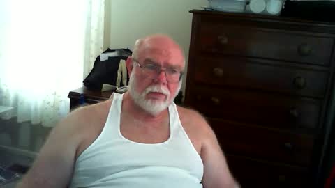 Snapshot of gtnolder60 chatting on April 24, 10:45 pm Gary online show from April 24, 10:45 pm