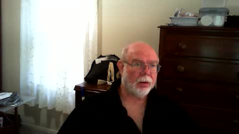 Snapshot of gtnolder60 chatting on April 30, 11:38 am Gary online show from April 30, 11:38 am