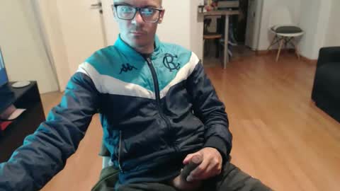 guachin_new online show from May 24, 8:14 pm