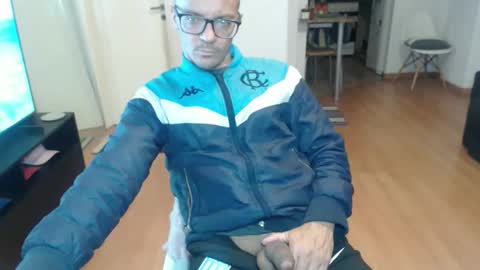 guachin_new online show from May 26, 8:16 pm