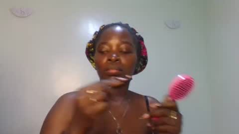 Snapshot of gud_lunah1 chatting on June 30, 7:48 pm gud_lunah1 online show from June 30, 7:48 pm