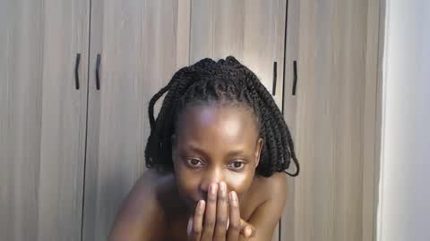 Miss Incredible online show from October 16, 12:44 am