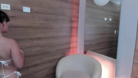 gummyluv online show from February 19, 10:39 pm