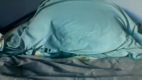 Snapshot of gunishment chatting on October 3, 2:03 pm gunishment online show from October 3, 2:03 pm