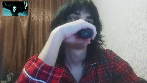 Snapshot of gushill_ chatting on February 25, 1:48 am gushill_ online show from February 25, 1:48 am