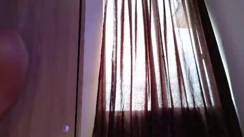 Snapshot of gust_cervus chatting on August 2, 2:26 pm Gust Cervus online show from August 2, 2:26 pm