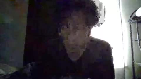 Snapshot of gustavo0110 chatting on December 27, 3:48 pm GusGus online show from December 27, 3:48 pm