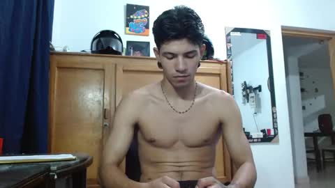 Guts online show from December 9, 11:13 pm