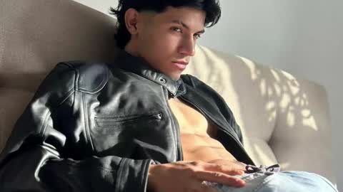 Guts online show from January 27, 5:37 pm