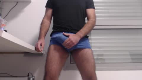 guy11guy online show from February 23, 5:18 pm