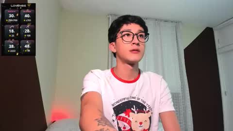 Snapshot of guy_veryhot1 chatting on May 26, 2:51 am onlyfans kevin garcia s online show from May 26, 2:51 am