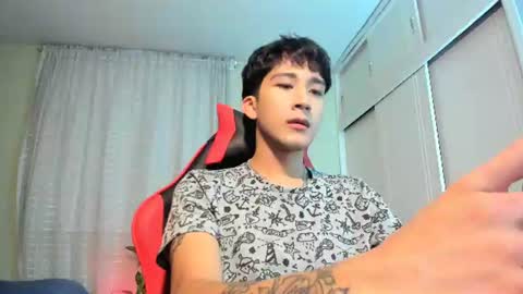 Snapshot of guy_veryhot1 chatting on August 4, 10:23 pm onlyfans kevin garcia s online show from August 4, 10:23 pm