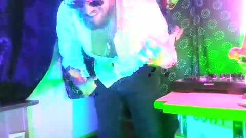 Snapshot of guyst_049 chatting on February 2, 11:47 pm GuyST049 online show from February 2, 11:47 pm