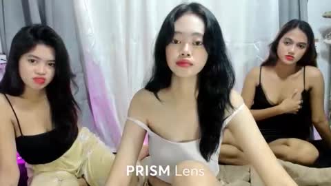 Snapshot of gwapa_gonewild chatting on May 15, 12:17 am gwapa_gonewild online show from May 15, 12:17 am