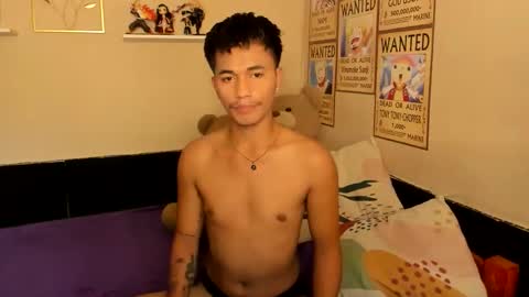 Snapshot of gwapoako100 chatting on October 24, 2:19 am Pitz Sonido Herndon online show from October 24, 2:19 am