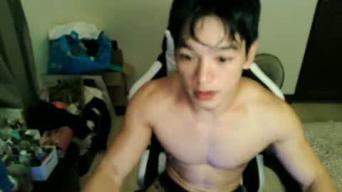 AJ online show from May 25, 11:05 am