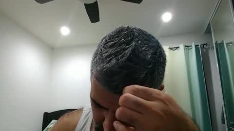 h0nest84 online show from November 4, 1:48 am