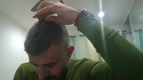 h0nest84 online show from December 23, 6:33 am