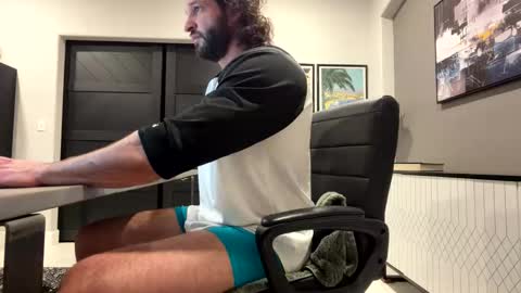 h_weston1213 online show from May 5, 3:03 am