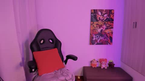 haanna_thompsoon online show from November 20, 4:34 am