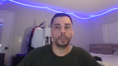 Snapshot of habibi_dick26p chatting on February 28, 5:30 am habibi_dick26p online show from February 28, 5:30 am