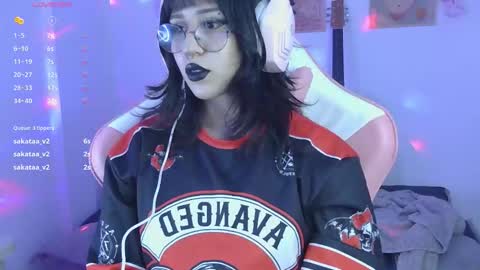 Snapshot of hachiko_love chatting on February 4, 1:22 am Hachiko online show from February 4, 1:22 am