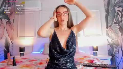 Snapshot of hada_magica chatting on July 16, 11:38 am hada_magica online show from July 16, 11:38 am