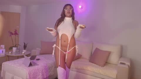 hadalaiia444 online show from June 4, 7:09 pm