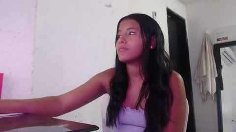 hadesmit1 online show from April 2, 5:54 pm