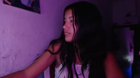 hadesmit1 online show from April 16, 1:34 pm