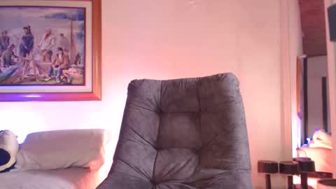 HADEZ online show from April 17, 5:49 pm