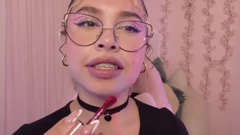 Haely online show from May 29, 4:32 am