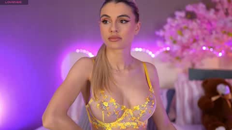 Hailey online show from May 24, 7:13 am