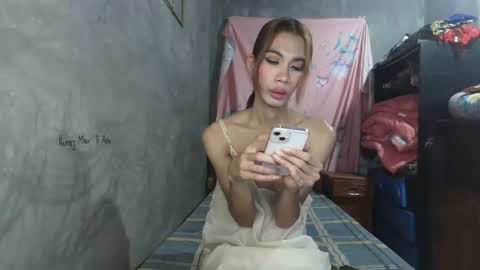 hailey_sweetcum77 online show from March 12, 8:20 am