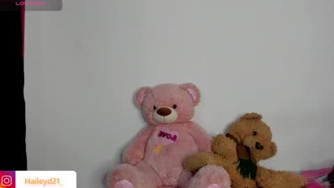 Hailey online show from March 23, 11:31 pm