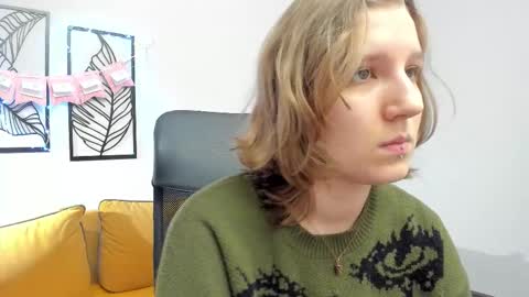 Snapshot of haileyfoxy chatting on January 6, 9:46 am Hailey online show from January 6, 9:46 am