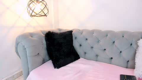 Haileymiler online show from December 20, 4:42 am