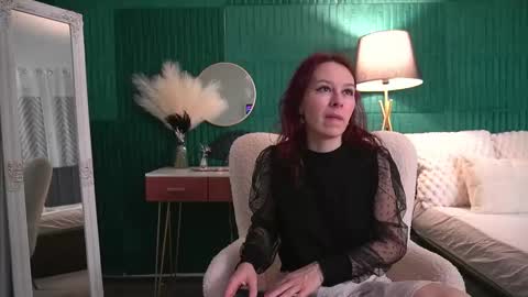 Hailey online show from February 14, 5:04 am