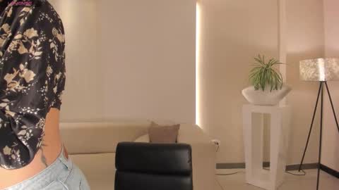 Hailey online show from January 11, 11:26 am