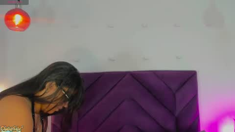 haileystonei online show from June 26, 11:47 am