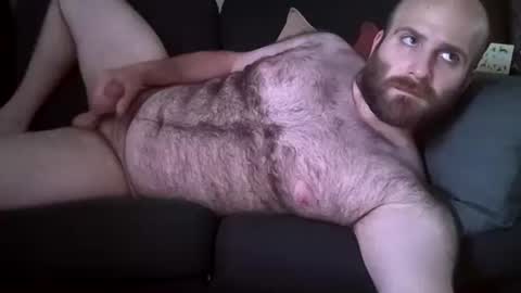 Snapshot of hairiestbear chatting on June 9, 7:36 pm Hairiest Bear online show from June 9, 7:36 pm