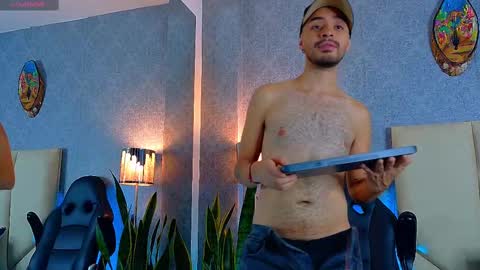 H A I R Y D I A M O N D online show from September 24, 8:23 pm