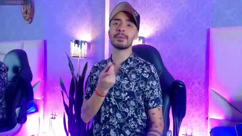 H A I R Y D I A M O N D online show from September 29, 12:05 am