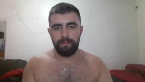 Snapshot of hairy_man_69_ chatting on March 11, 9:32 pm horny online show from March 11, 9:32 pm