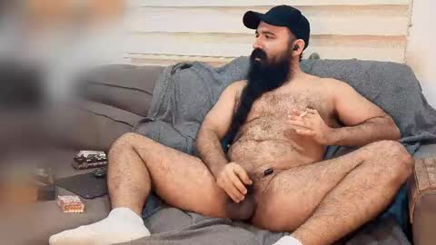 Hairy Beard Smoker online show from May 6, 4:08 am