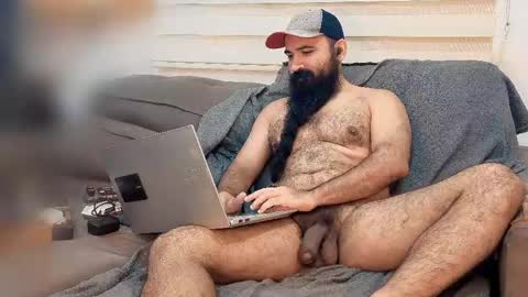 Hairy Beard Smoker online show from May 8, 9:53 pm